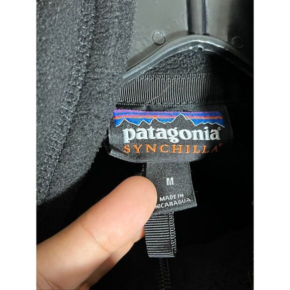 Patagonia Synchilla Full Zip Fleece Jacket - Picture 3 of 7